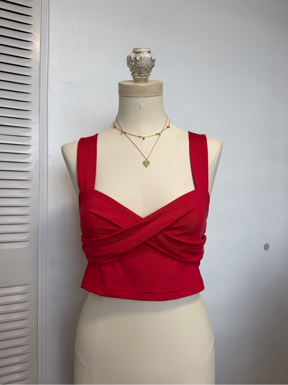 SHEIN Red Twist-Front Cropped Tank
